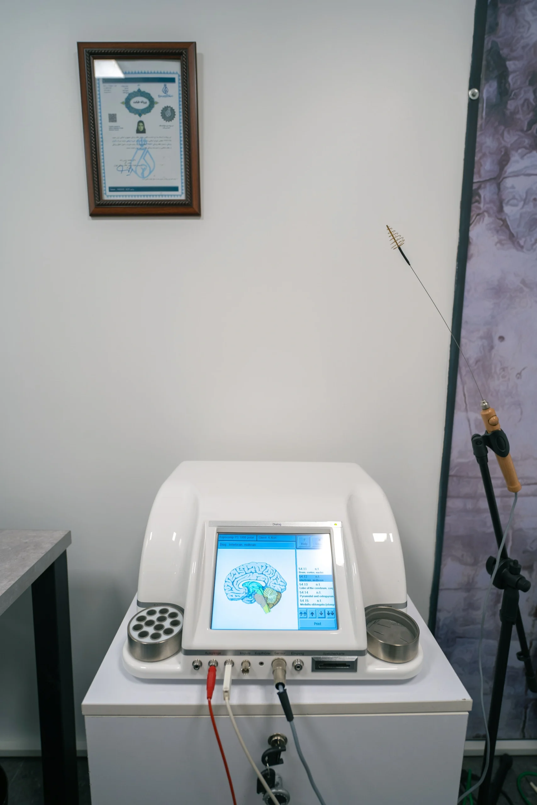 چکاپ اعصاب و روان با دستگاه BIT