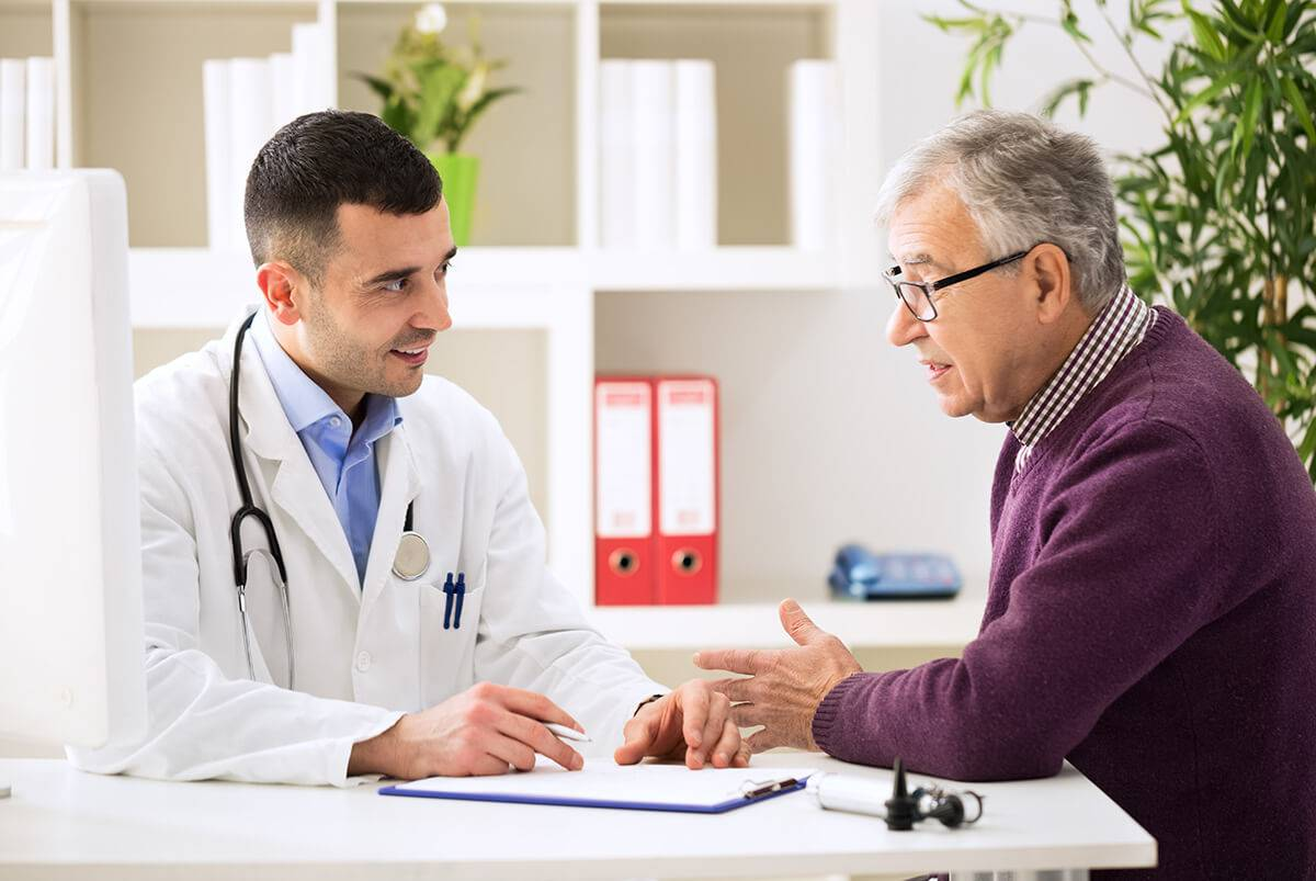 چکاپ سالمندان | چه تستهایی بعد از ۶۰ سالگی لازم است؟