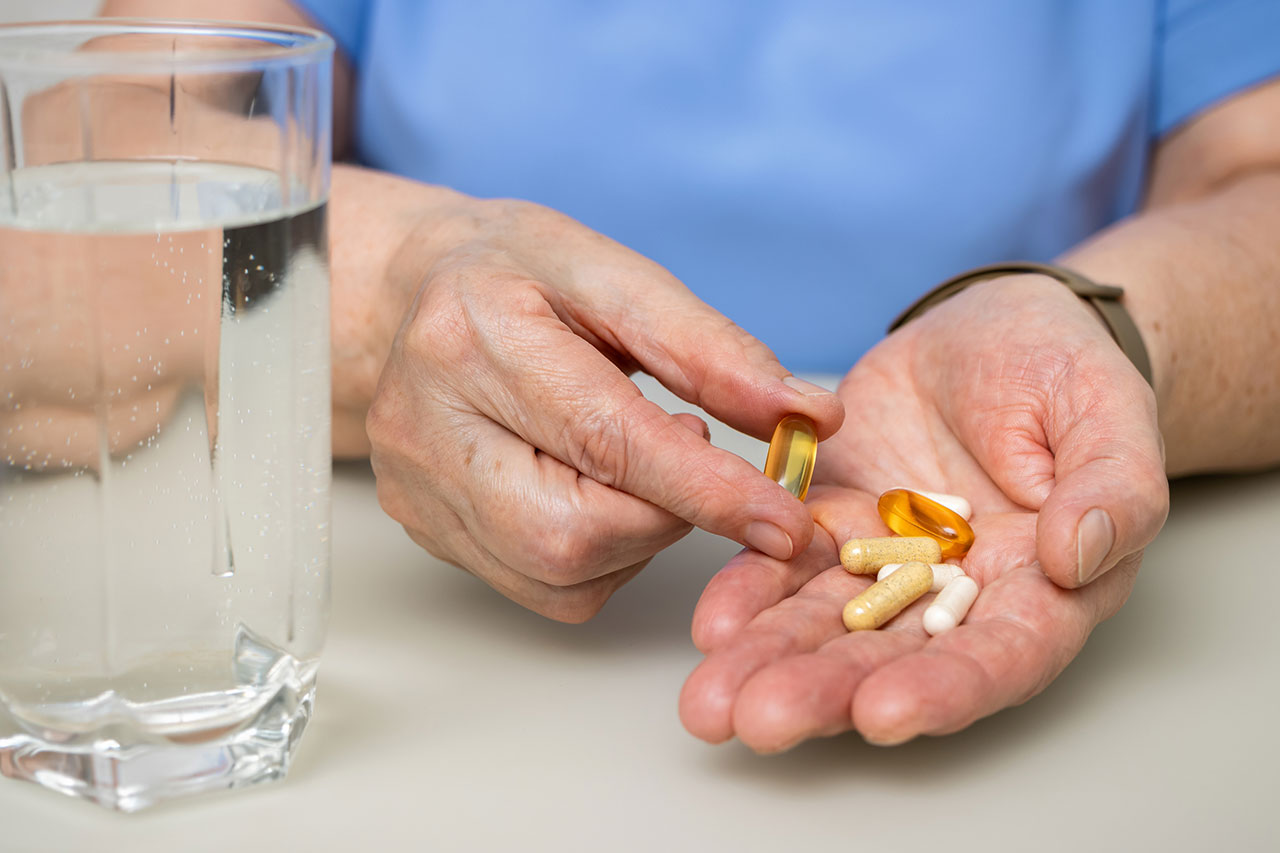 نشانه‌های کمبود B12، D و منیزیم